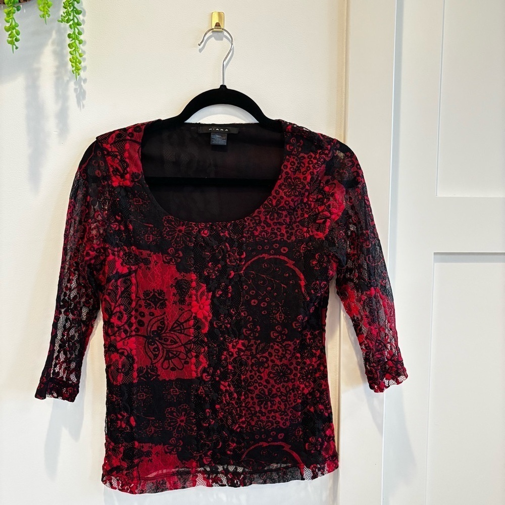 Kiara Euro Lace Fairy Whimsy Red Black Lace Women's Top Size Medium Lined Bodice
